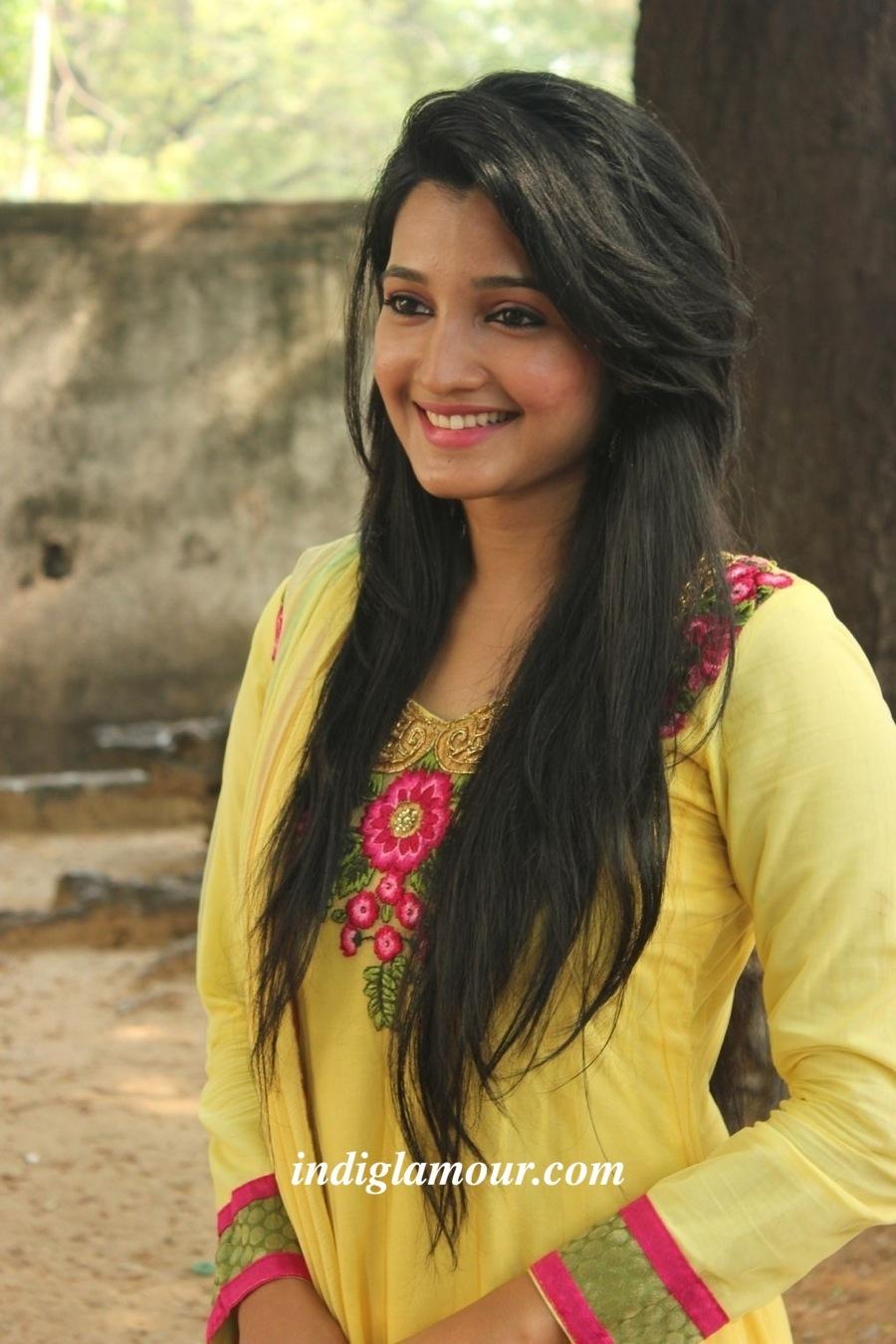 Deepthi Shetty Actress hd photo