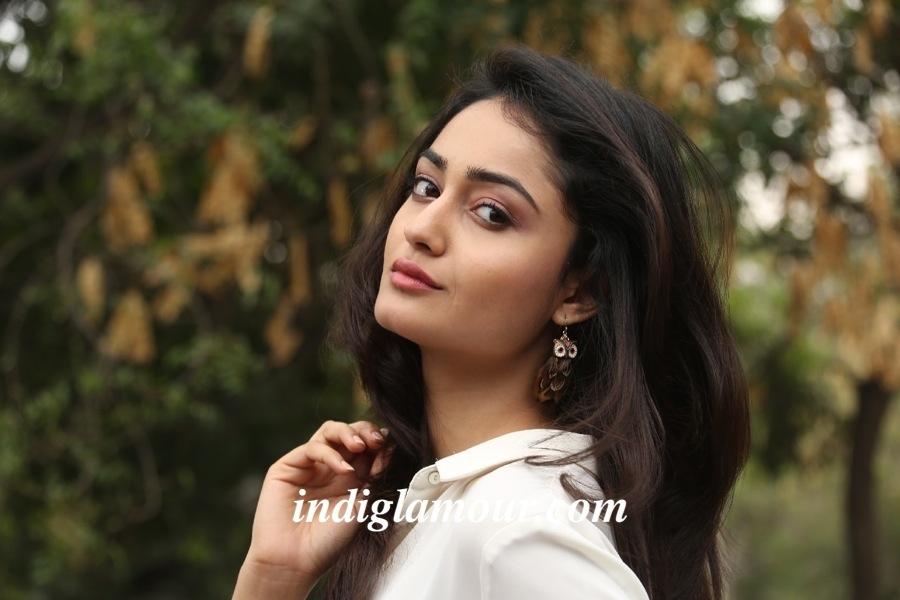 Tridha Choudhury Actress hd photo