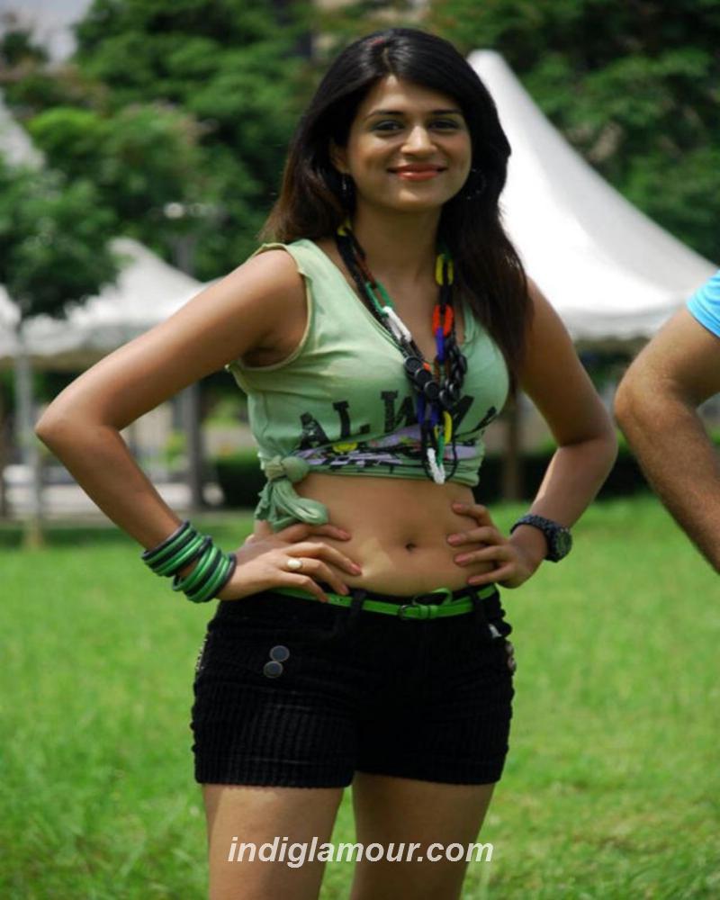 Shraddha Das Actress hd photo