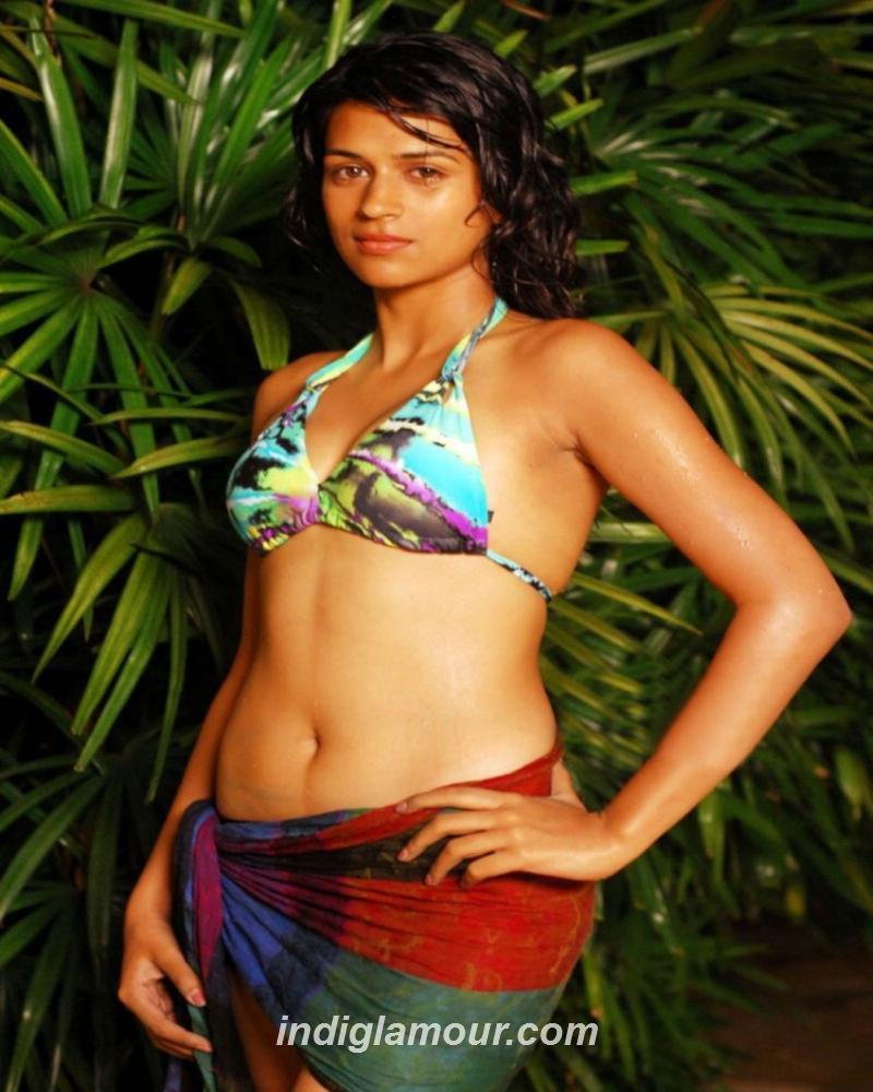 Shraddha Das Actress hd photo