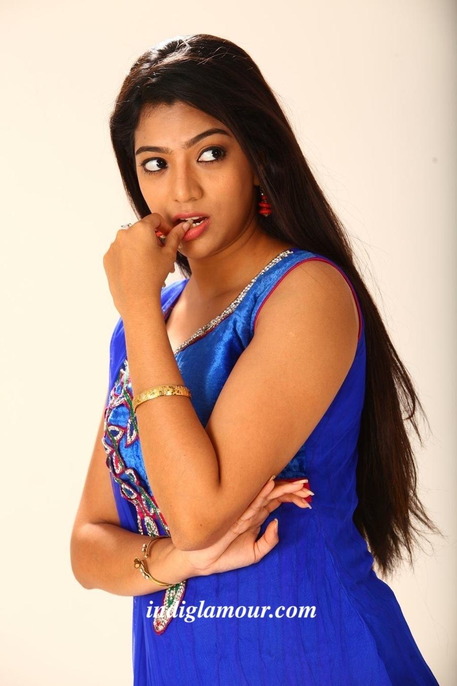 Saara Deva Actress hd photo