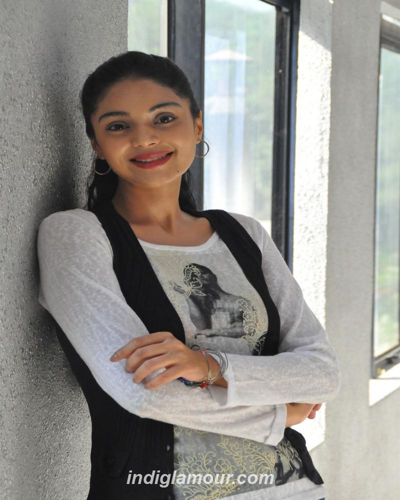Sanam Shetty Actress hd photo