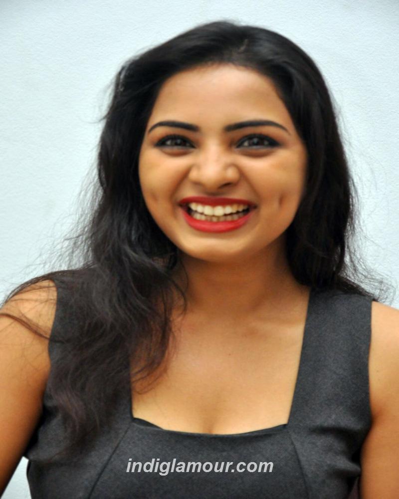 Srushti Dange Actress hd photo