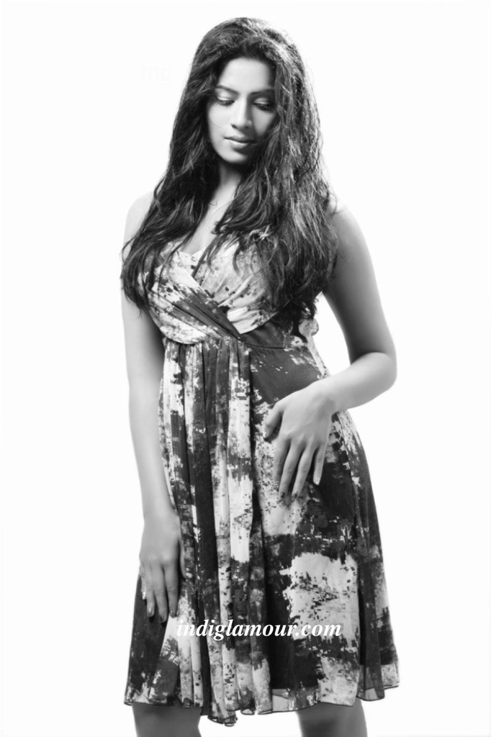 Meenal Actress hd photo