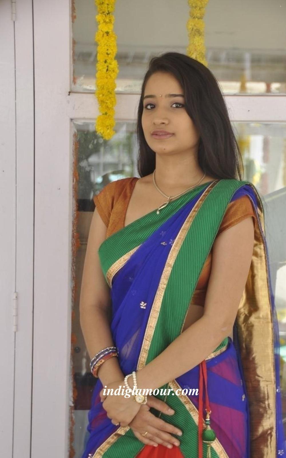 Santhosini Actress hd photo