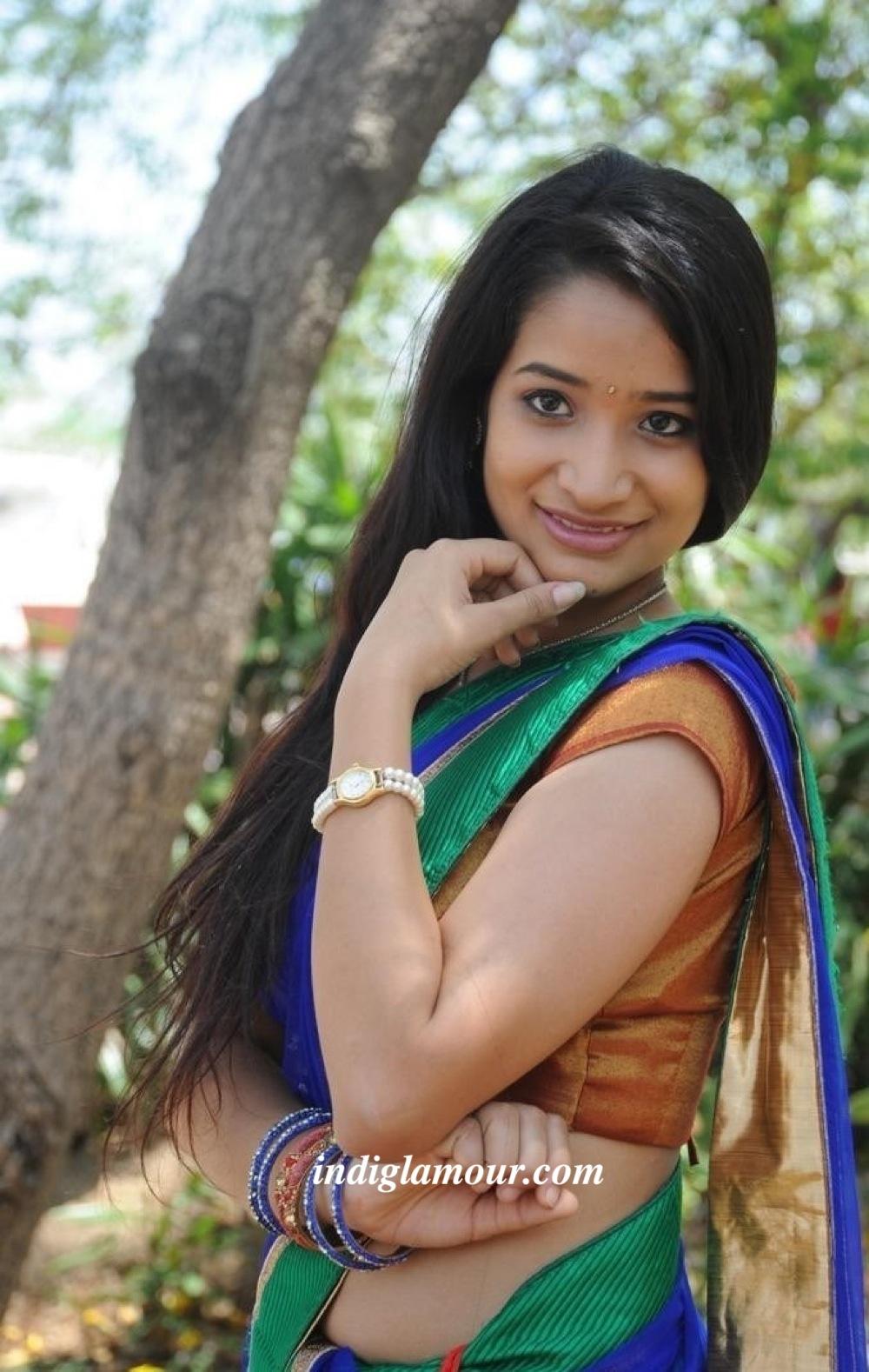 Santhosini Actress hd photo