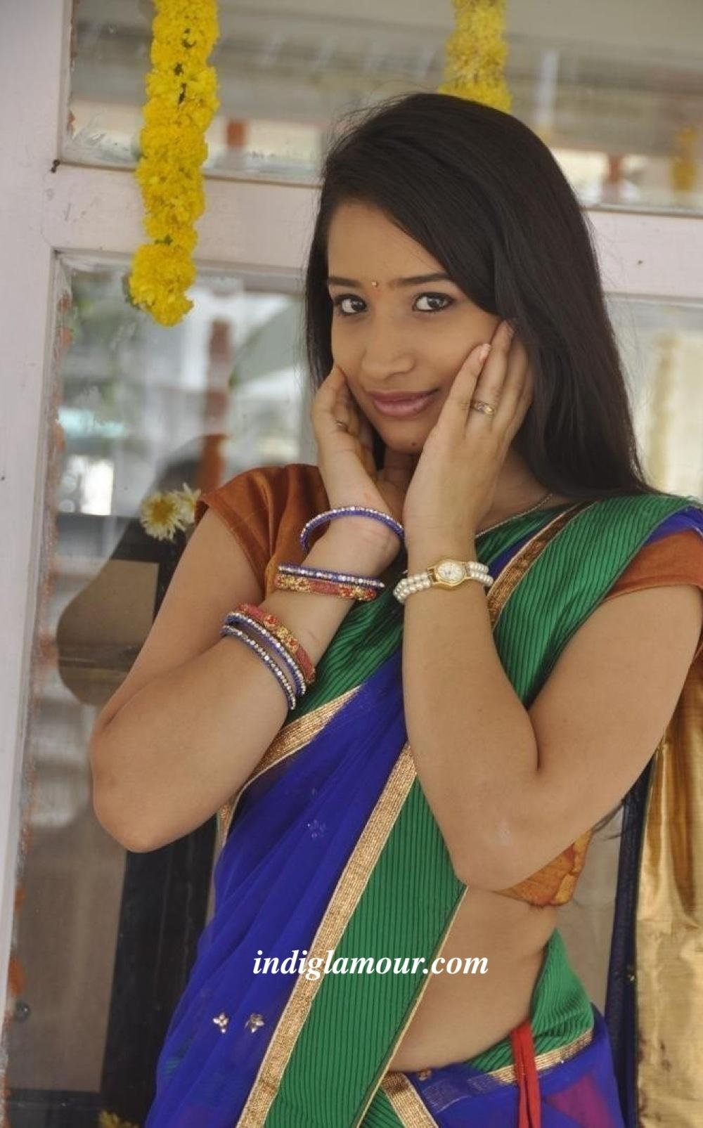 Santhosini Actress hd photo