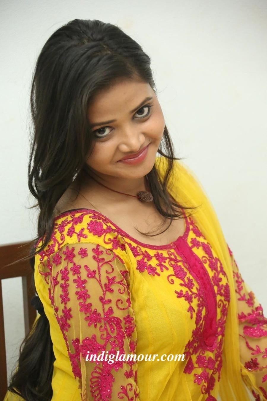 Shreya Vyas Actress hd photo