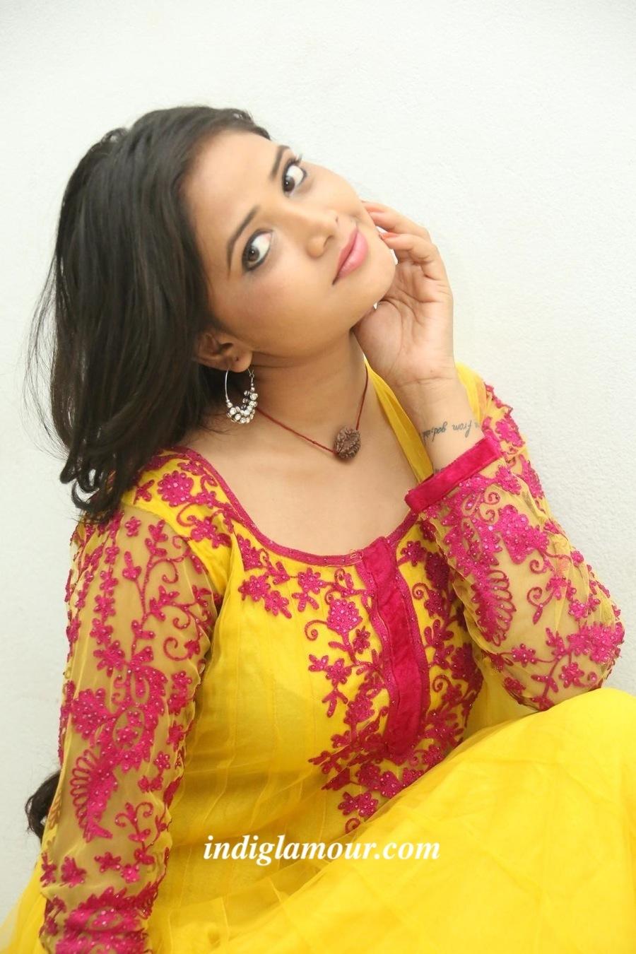 Shreya Vyas Actress hd photo