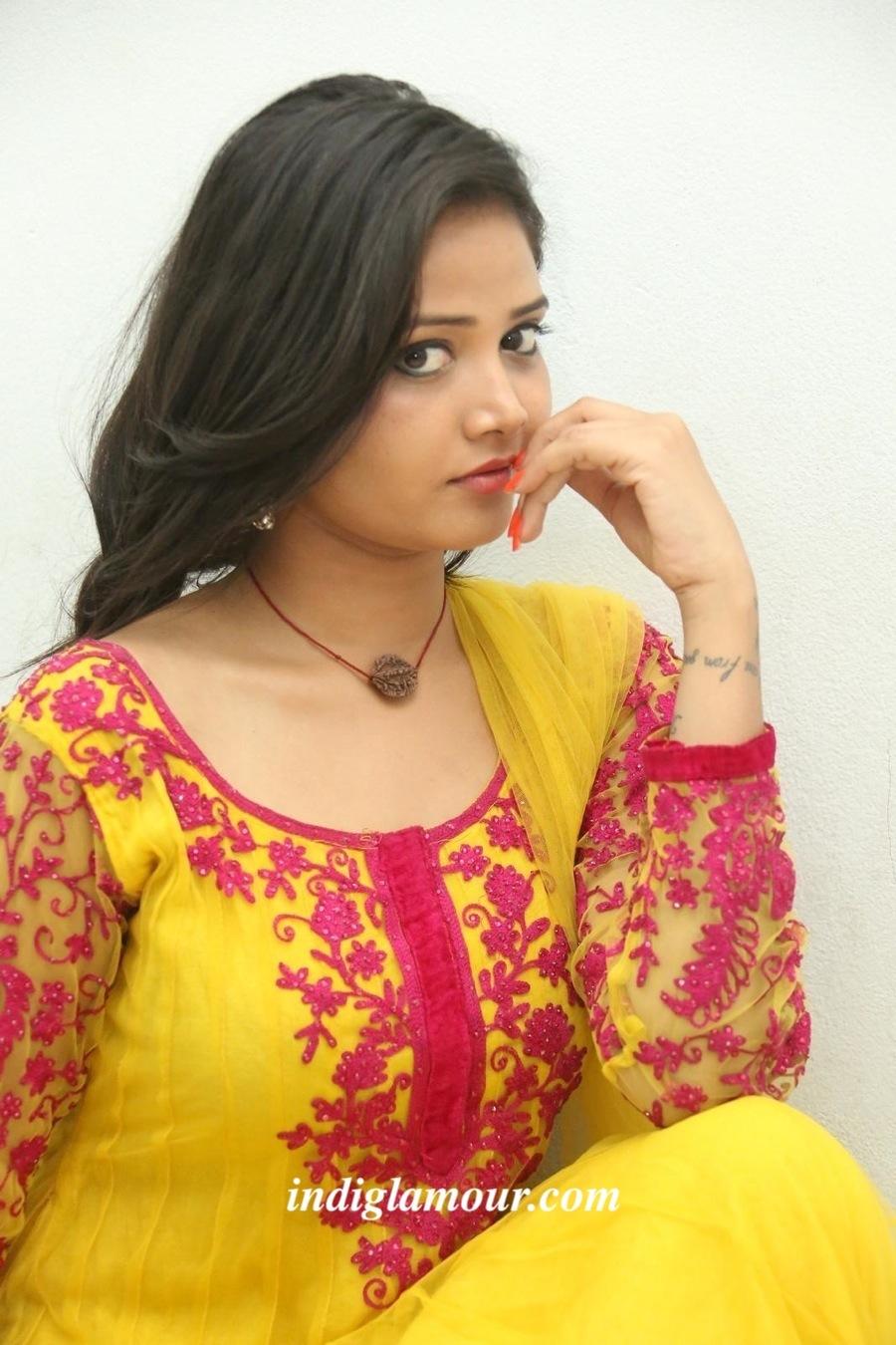 Shreya Vyas Actress hd photo