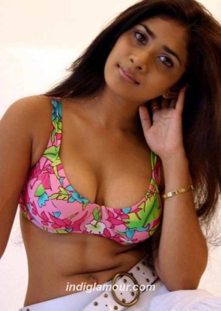 Akshara Actress hd photo