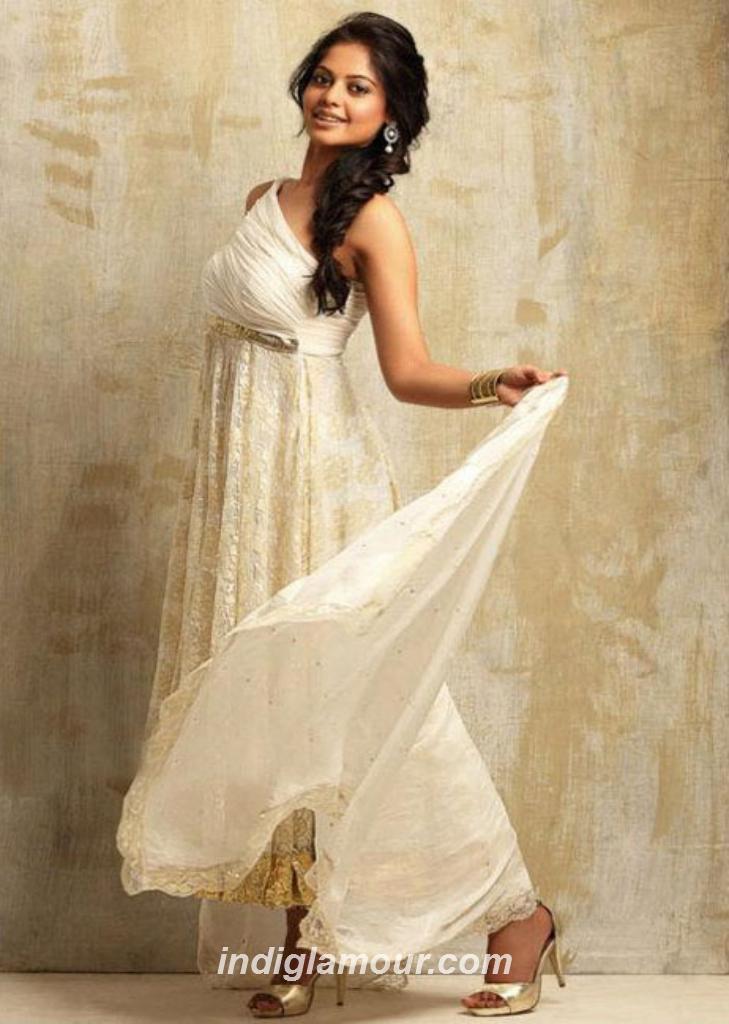 Bindu Madhavi Actress hd photo