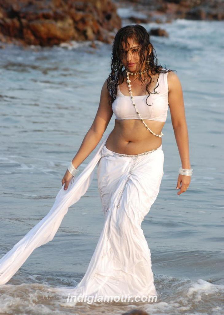 Madhavi Latha Actress hd photo