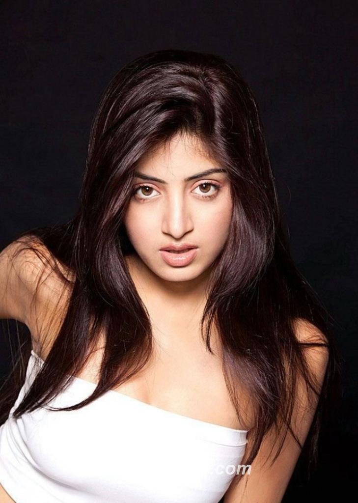 Poonam Kaur Actress hd photo