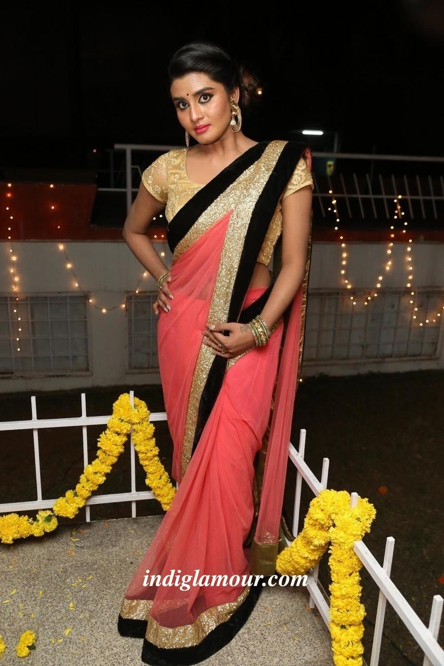 Harini Actress hd photo