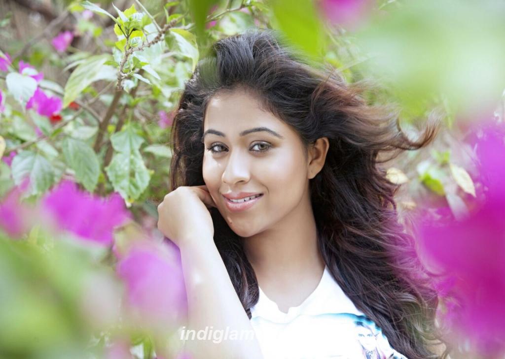 Manali Rathod Actress hd photo