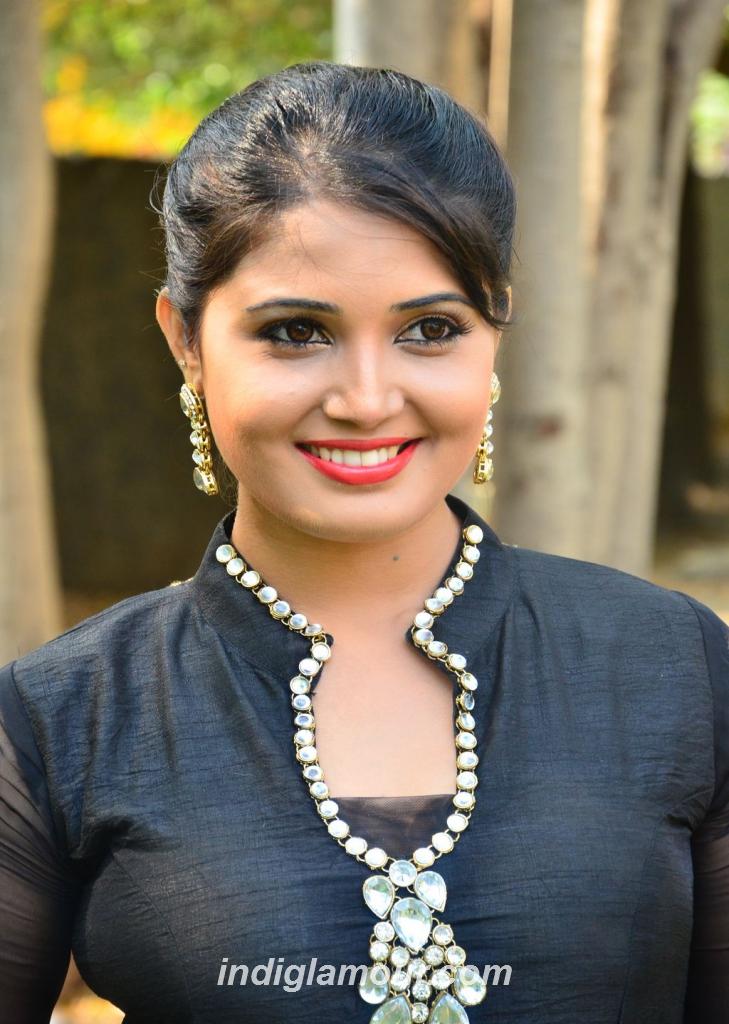 Sandra Amy Actress hd photo