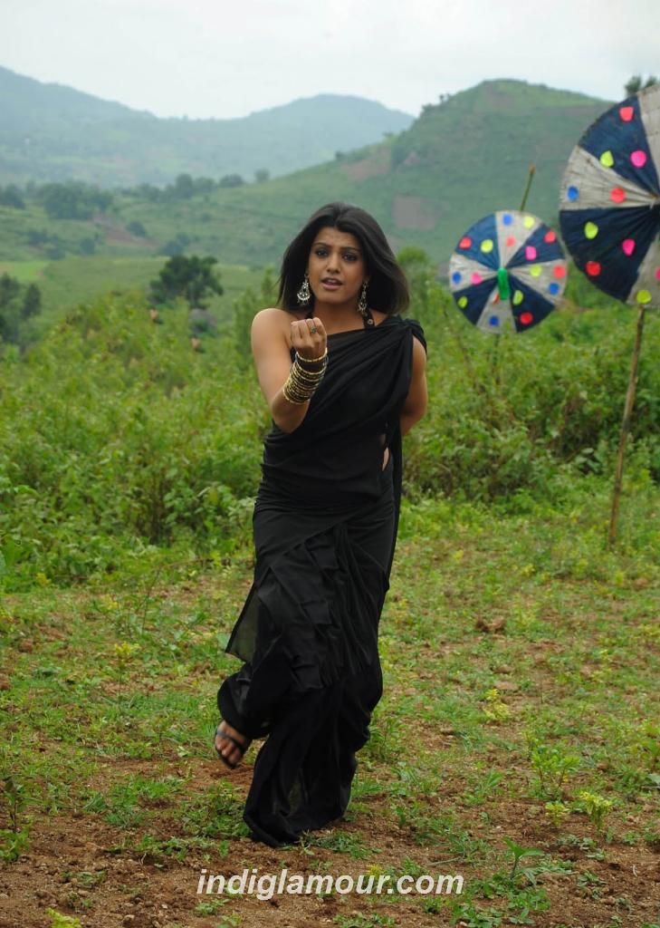 Tashu Kaushik Actress hd photo