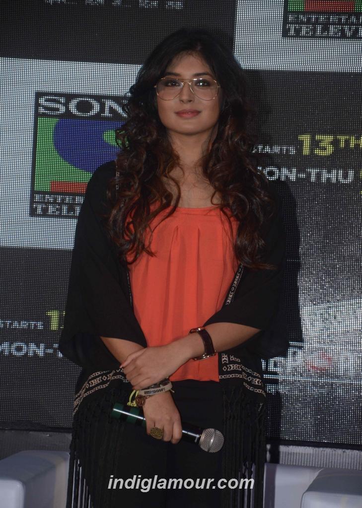 Kritika Kamra Actress hd photo
