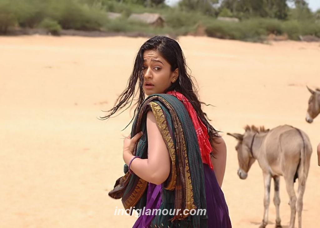 Poonam Bajwa Actress hd photo
