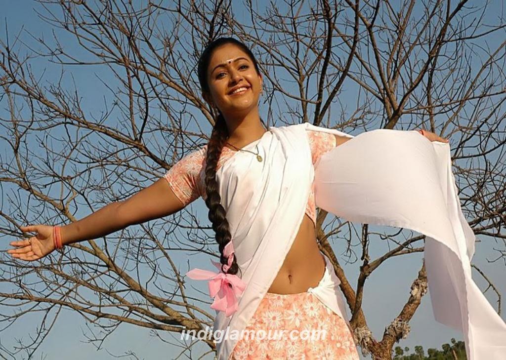 Poonam Bajwa Actress hd photo