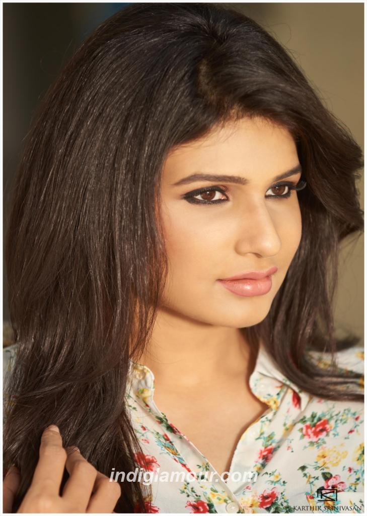 Anjena Kirti Actress hd photo