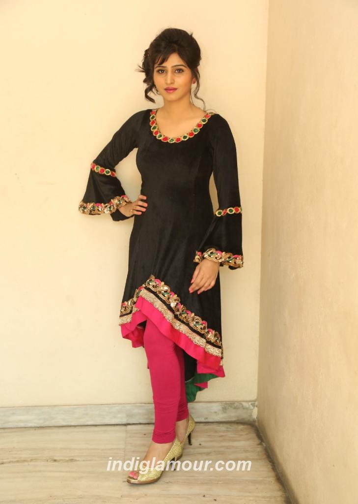 Shamili Actress hd photo