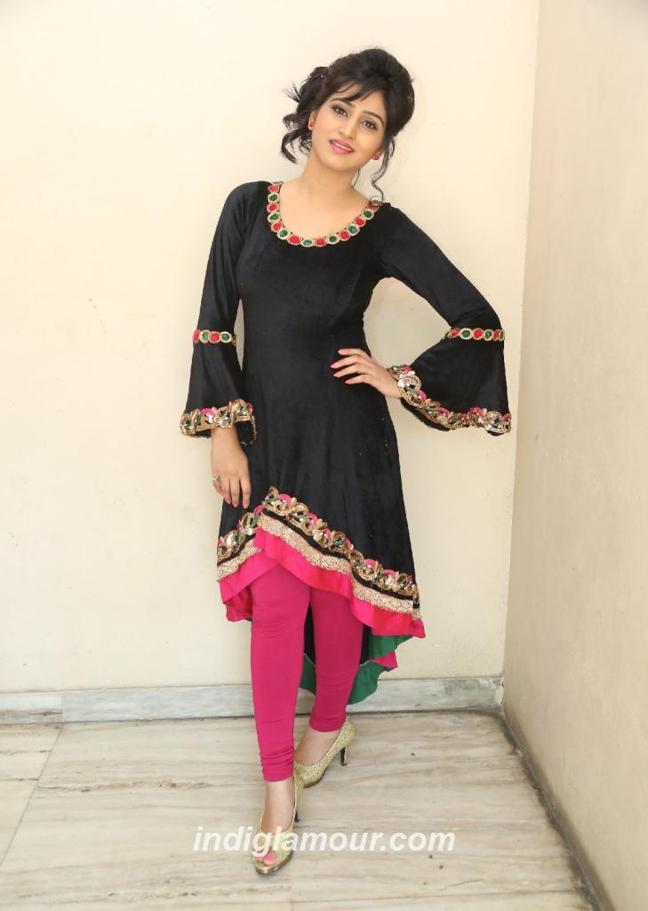 Shamili Actress hd photo