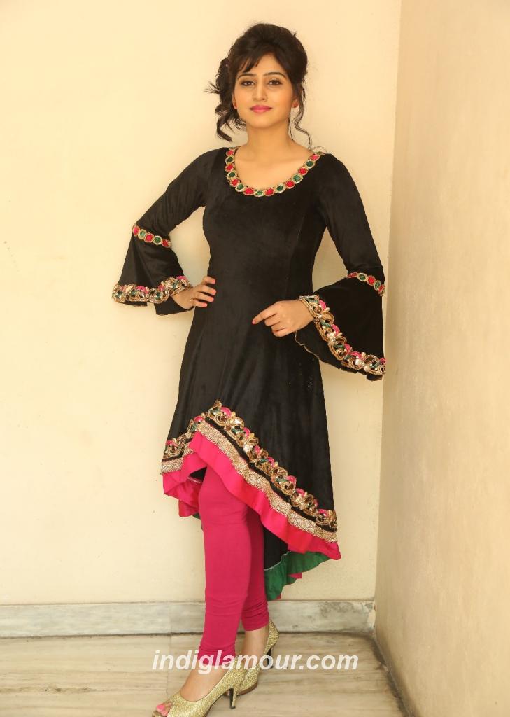 Shamili Actress hd photo