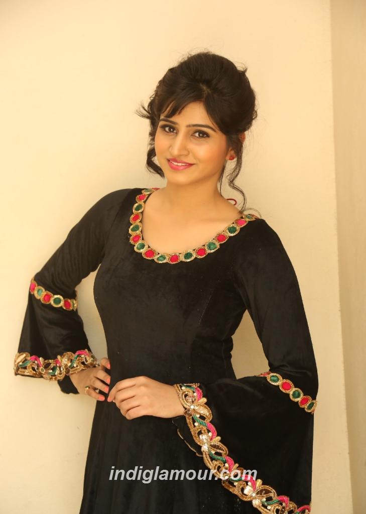 Shamili Actress hd photo