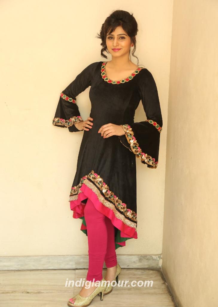 Shamili Actress hd photo