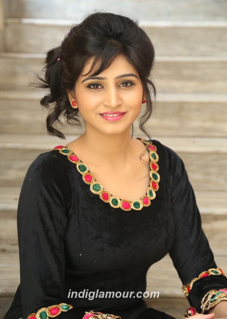 Shamili Actress hd photo