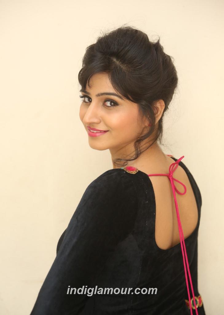 Shamili Actress hd photo