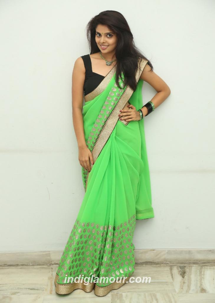 Srivya Actress hd photo
