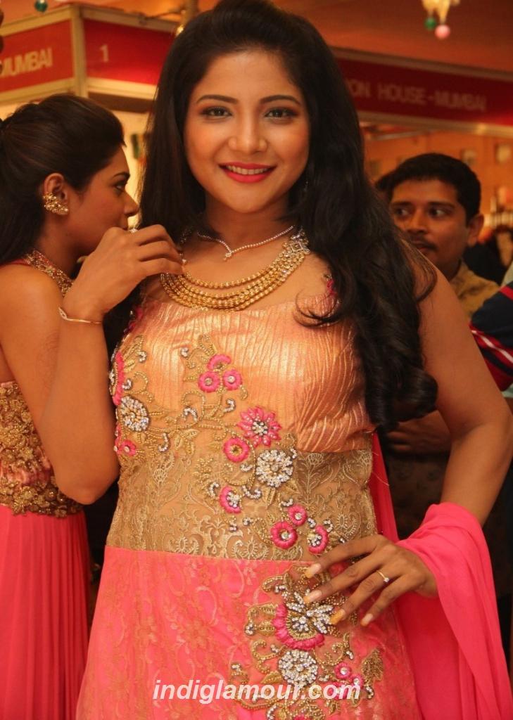 Sakshi Agarwal Actress hd photo