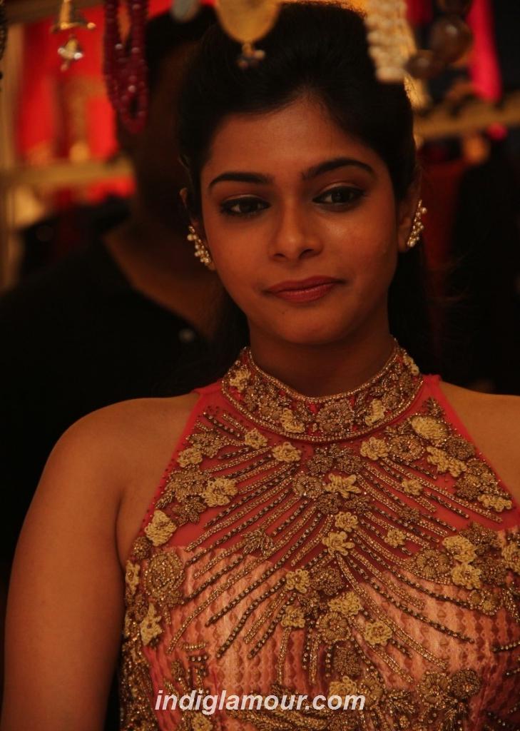Sakshi Agarwal Actress hd photo