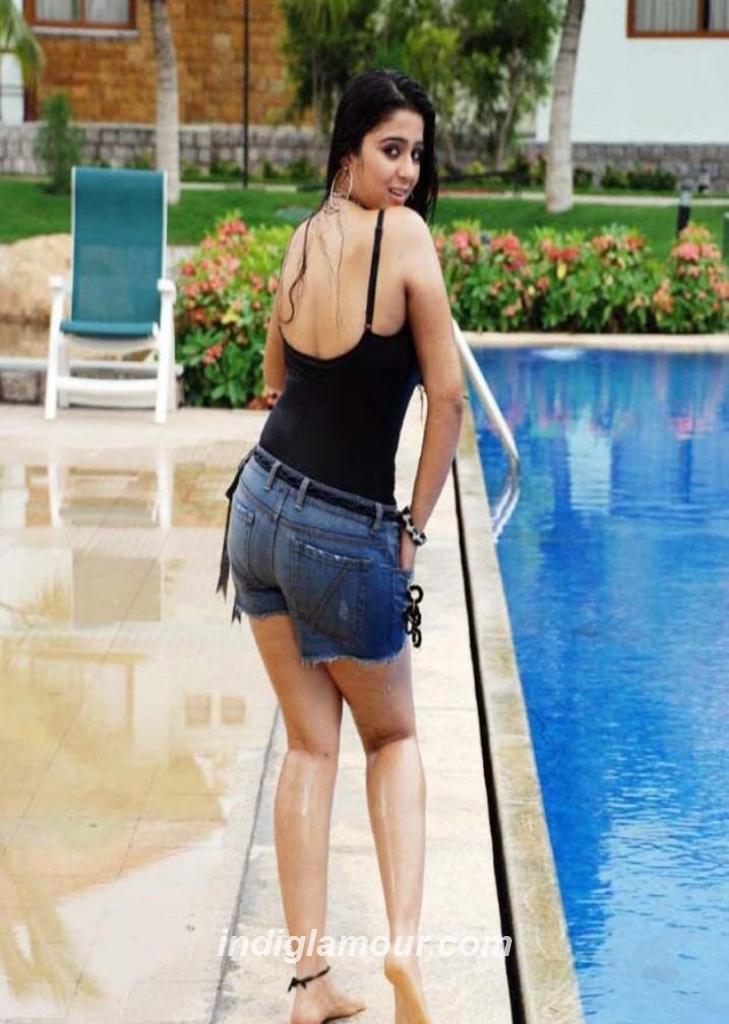 Charmy Kaur Actress hd photo