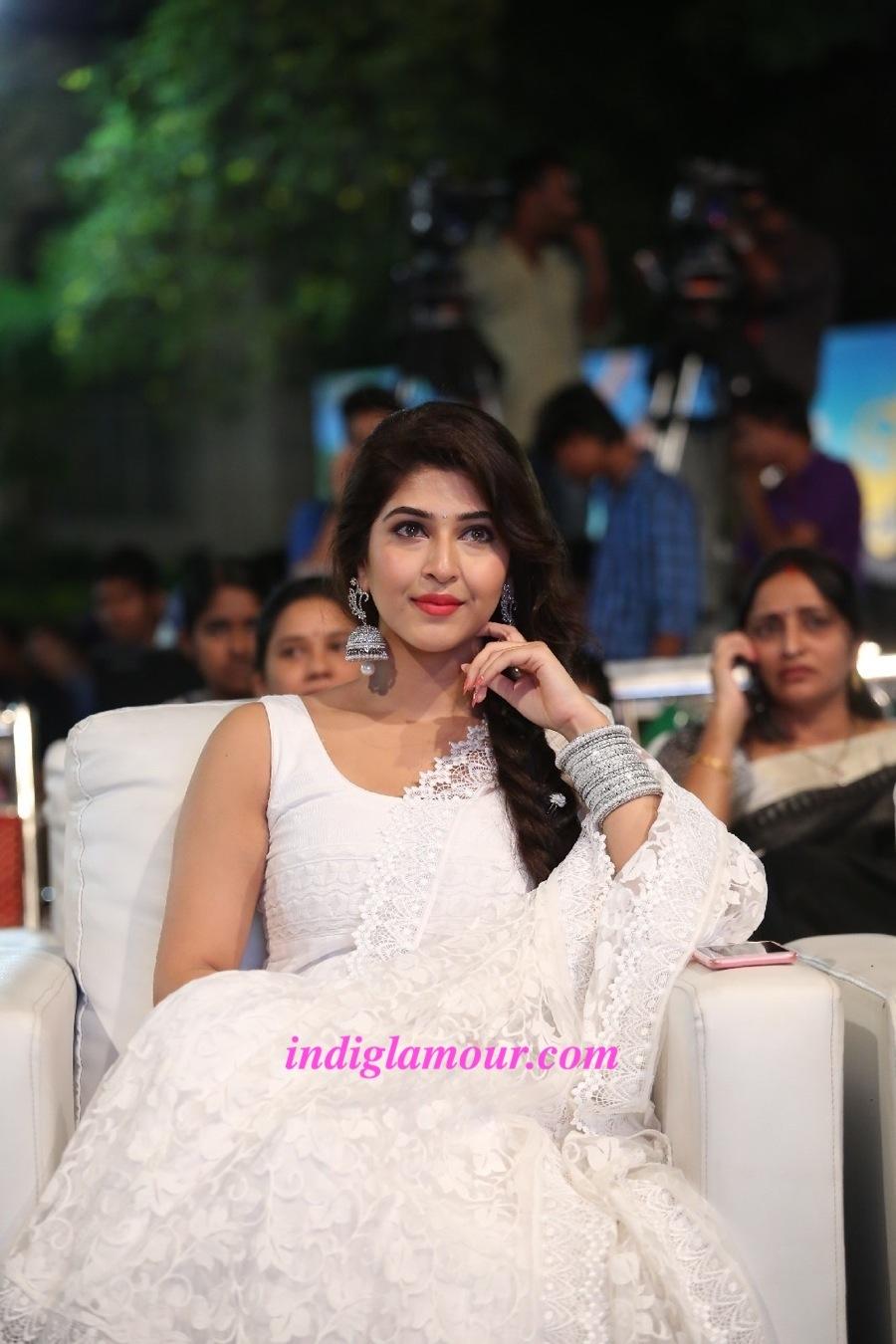 Sonarika Actress hd photo