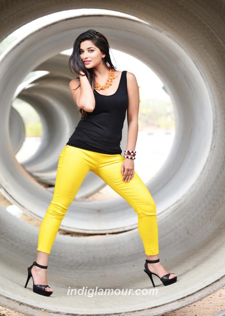 Madhurima Actress hd photo