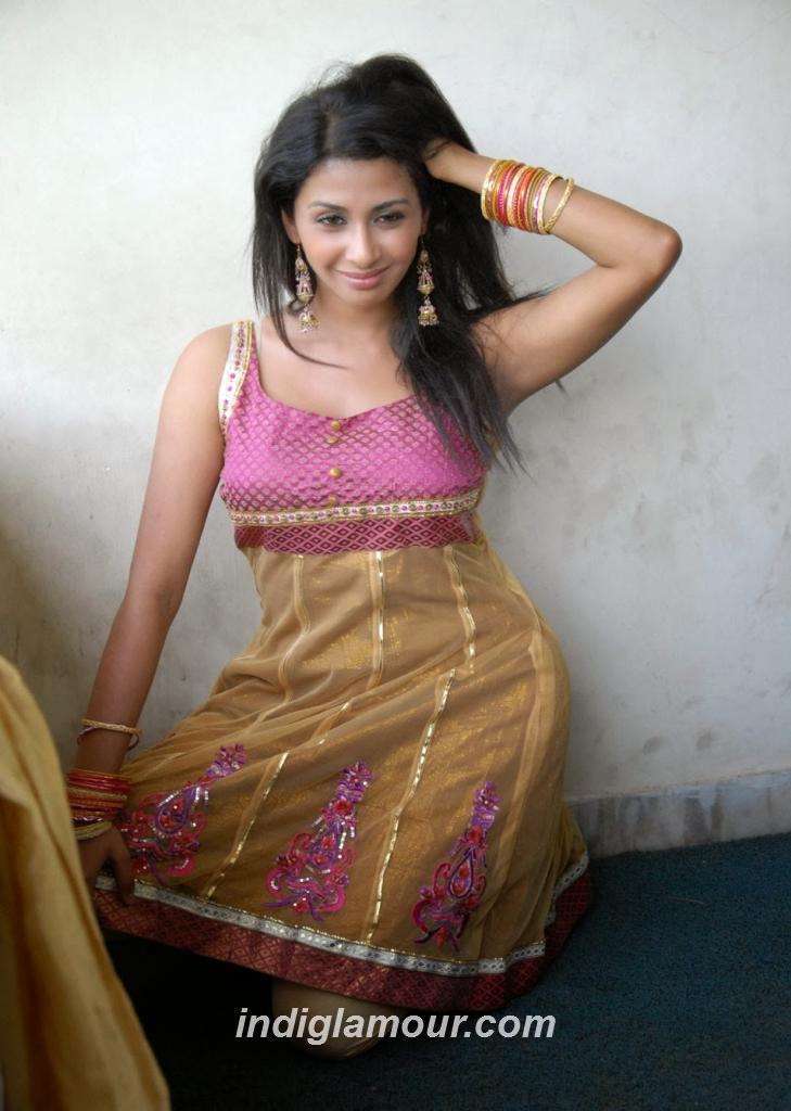 Gayathri Iyer Actress hd photo