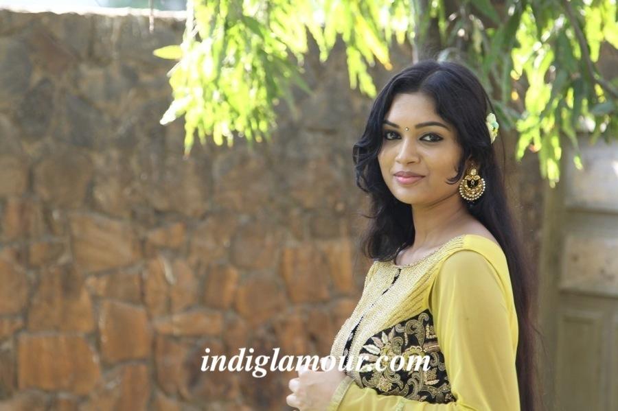 Sri Priyanka Actress hd photo
