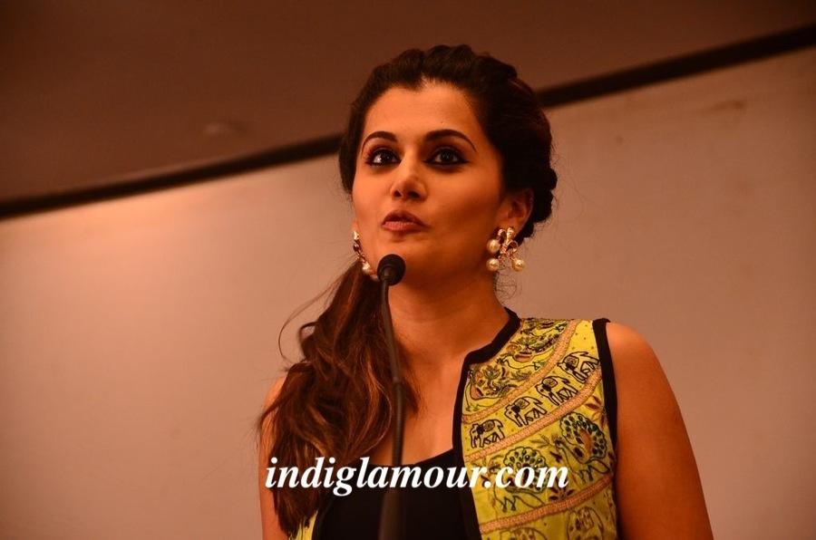 Taapsee Pannu Actress hd photo