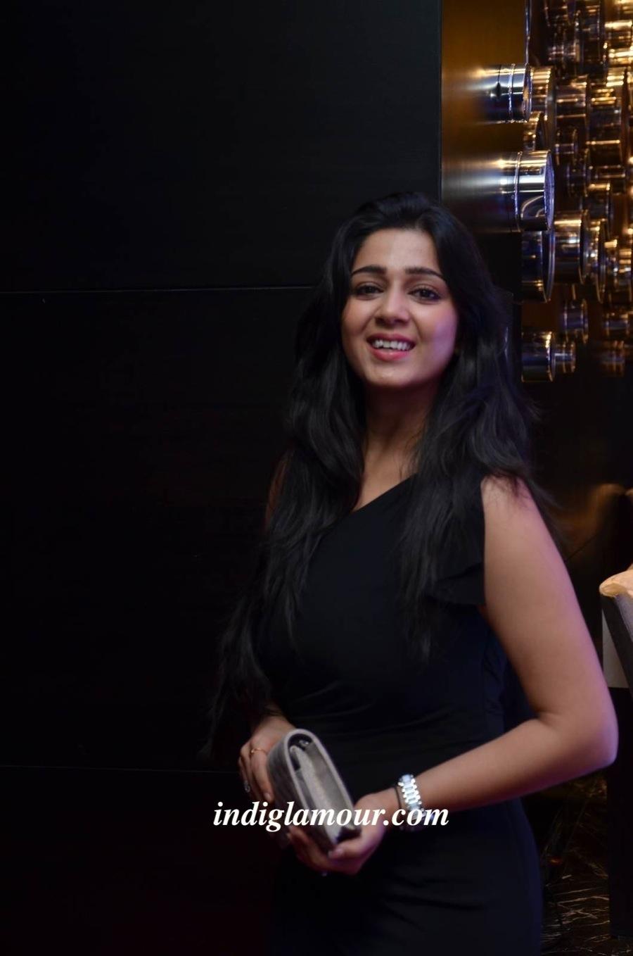 Charmy Kaur Actress hd photo