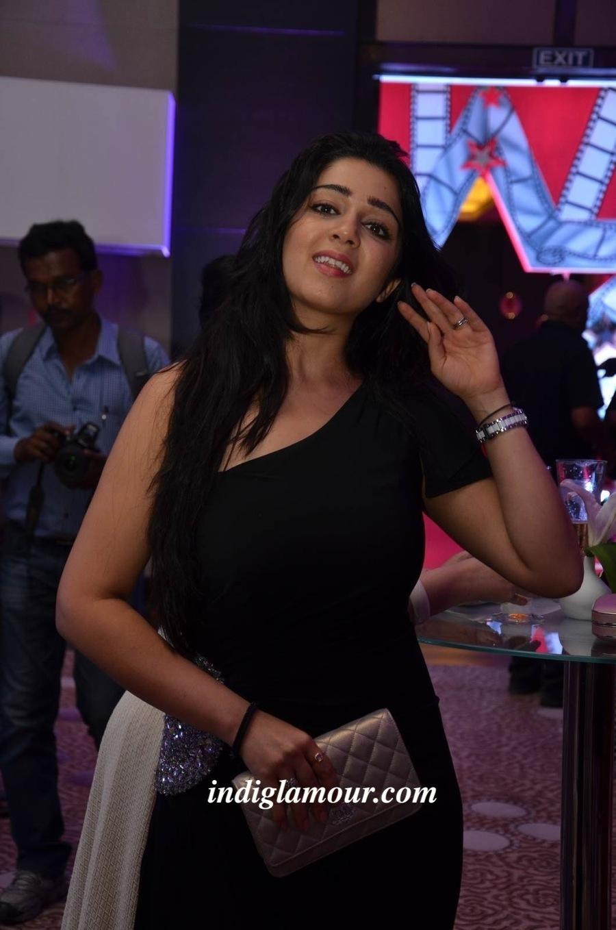 Charmy Kaur Actress hd photo