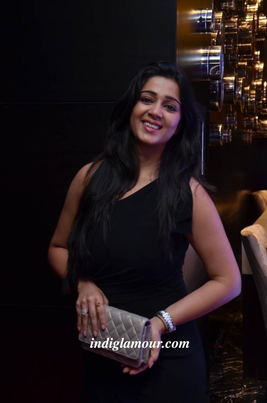 Charmy Kaur Actress hd photo