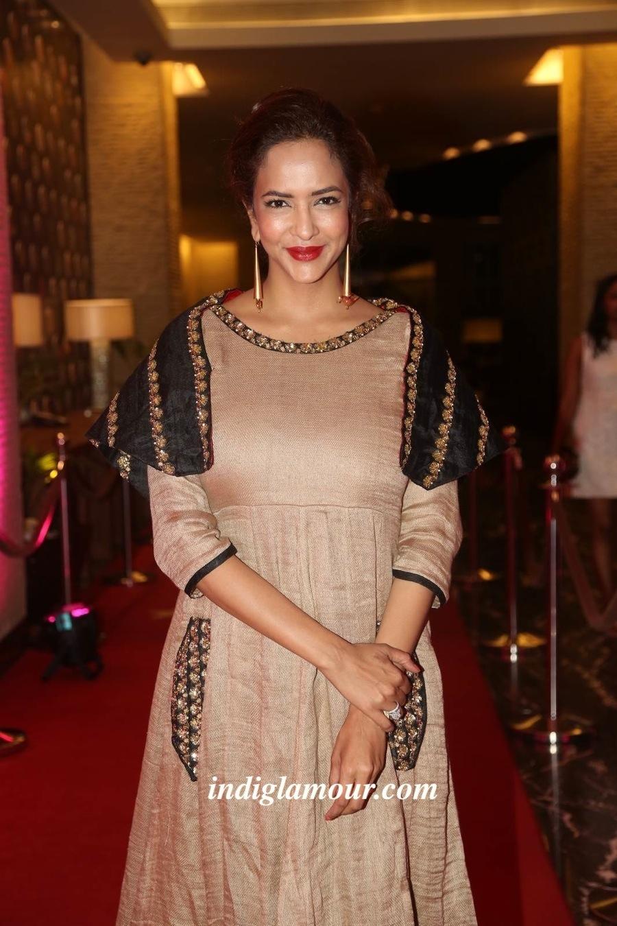 Lakshmi Manchu Actress hd photo
