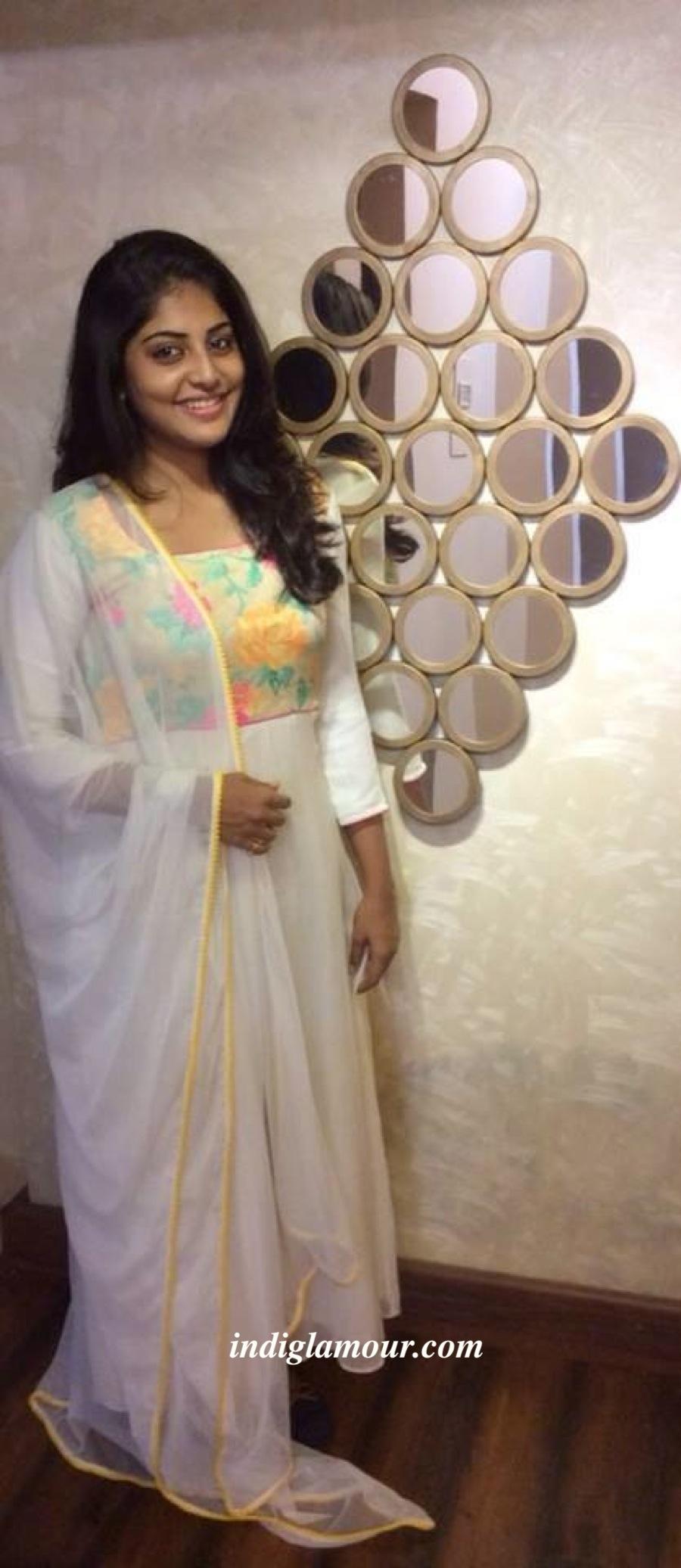 Manjima Mohan Actress hd photo
