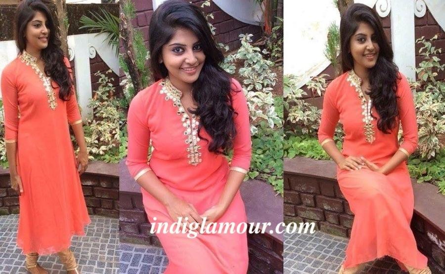 Manjima Mohan Actress hd photo