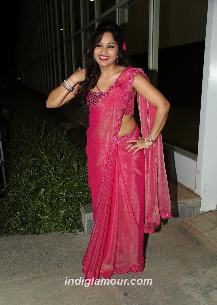 Madhavi Latha Actress hd photo