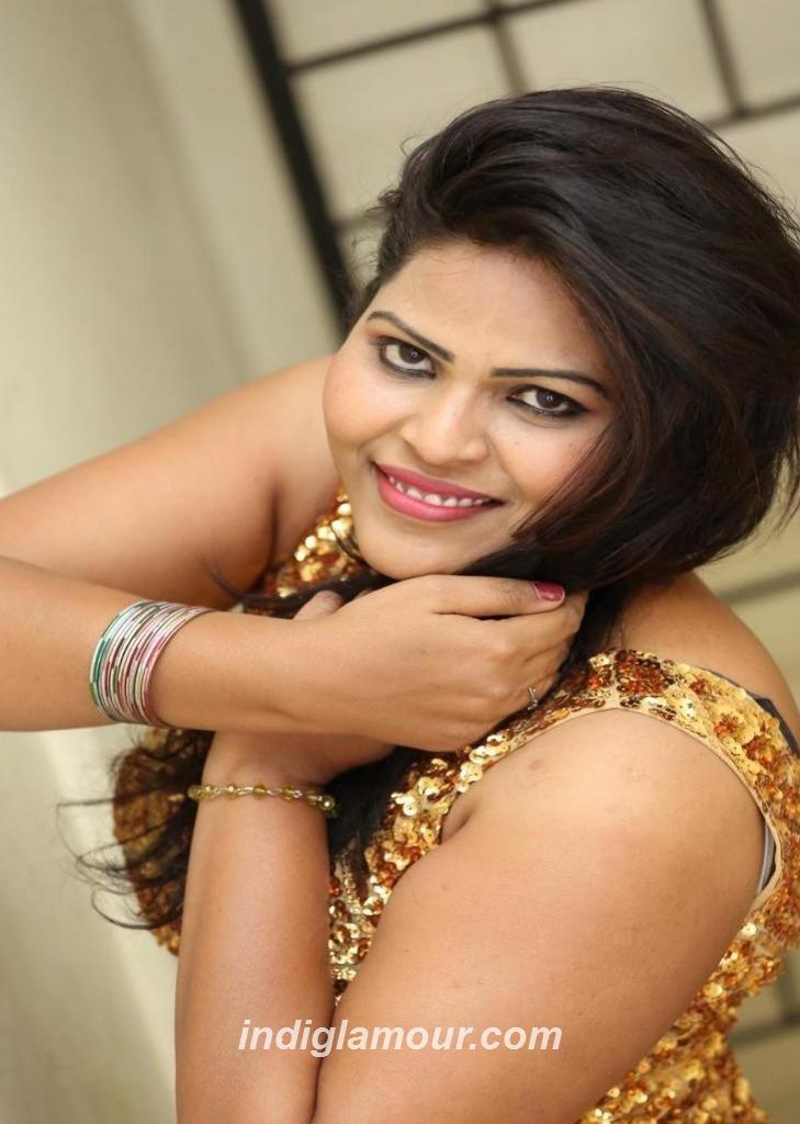 Sithara Ready Actress hd photo